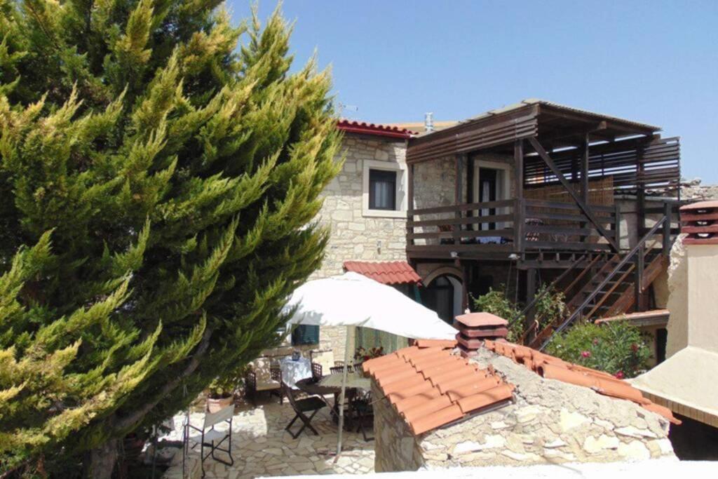 Villa Strata Kardhamiana 外观 照片